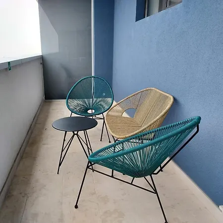 Apartment M *